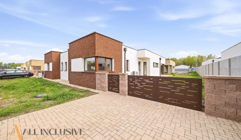 Eladó Családi ház, Családi ház, Dunajská Streda, Szlovákia
