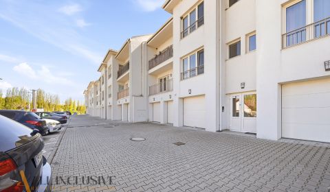 Eladó 4 szobás lakás, 4 szobás lakás, Dunajská Streda, Szlovákia