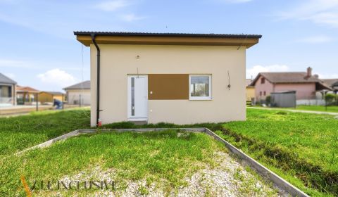 Eladó Nyaraló, Nyaraló, Dunajská Streda, Szlovákia