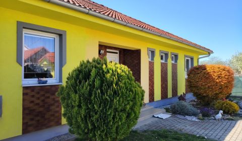 Eladó Családi ház, Családi ház, Dunajská Streda, Szlovákia