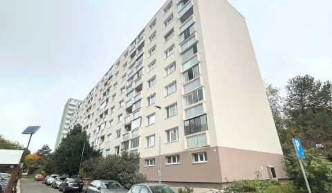 Eladó 3 szobás lakás, 3 szobás lakás, Eisnerova, Bratislava - Devínska