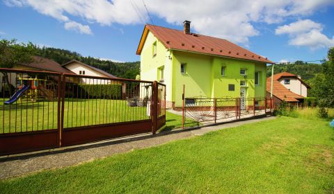 Eladó Családi ház, Családi ház, Kysucké Nové Mesto, Szlovákia