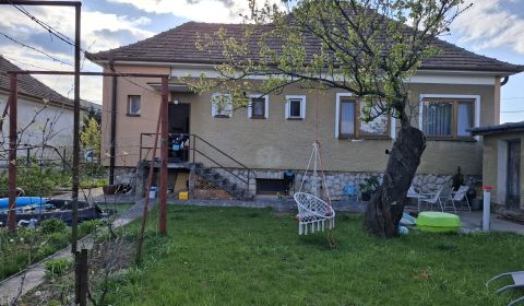 Eladó Családi ház, Családi ház, Trnava, Szlovákia