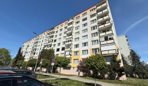 Eladó 3 szobás lakás, 3 szobás lakás, Tulská, Zvolen, Szlovákia