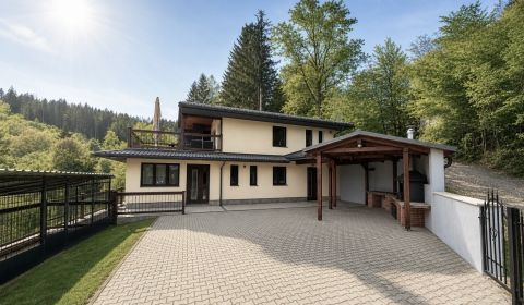 Eladó modern családi ház Svederník festői részén