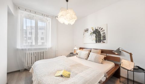 Eladó 2 szobás lakás, 2 szobás lakás, Bratislava - Staré Mesto, Szlová