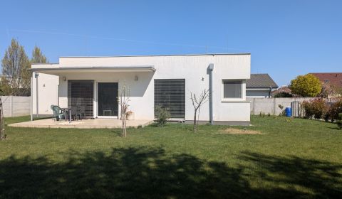 Eladó Családi ház, Családi ház, Galanta, Szlovákia
