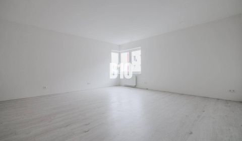 Eladó 1 szobás lakás, 1 szobás lakás, Bánovce nad Bebravou, Szlovákia