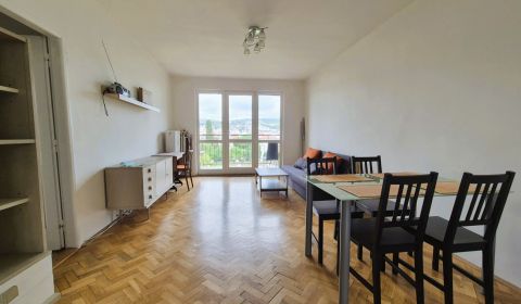 Kiadó 3 szobás lakás, 3 szobás lakás, Jelačičova, Bratislava - Ružinov