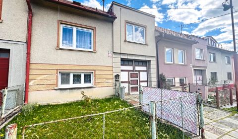 Eladó Családi ház, Családi ház, Selčianska cesta 102, Banská Bystrica,