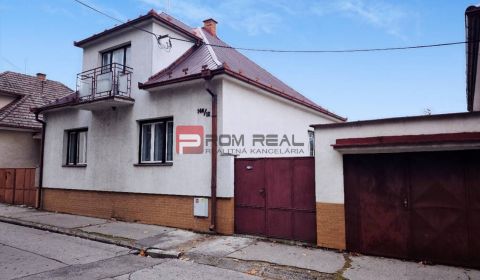 Eladó Családi ház, Családi ház, Sadová, Piešťany, Szlovákia