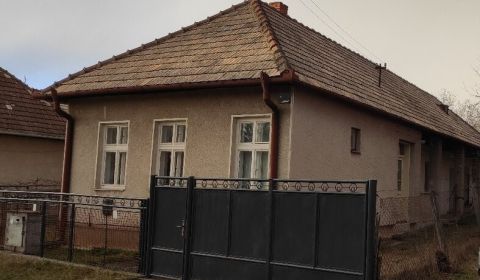 Eladó Családi ház, Családi ház, Nitra, Szlovákia