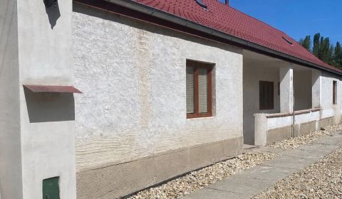 Eladó Családi ház, Családi ház, Tomášikovo, Galanta, Szlovákia