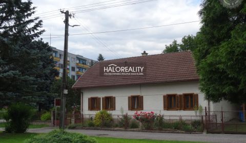 Eladó Családi ház, Žiar nad Hronom, Szlovákia