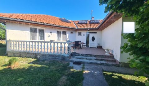 Eladó Családi ház, Családi ház, Komárno, Szlovákia