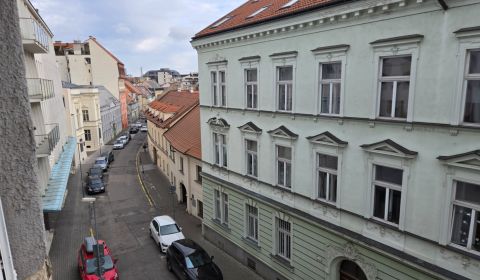 Eladó 3 szobás lakás, 3 szobás lakás, Panenská, Bratislava - Staré Mes