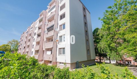 Eladó 3 szobás lakás, 3 szobás lakás, Nitra, Szlovákia