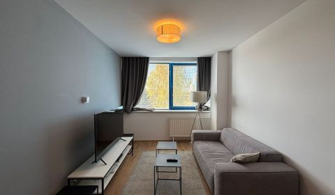 Kiadó 3 szobás lakás, 3 szobás lakás, Poprad, Szlovákia