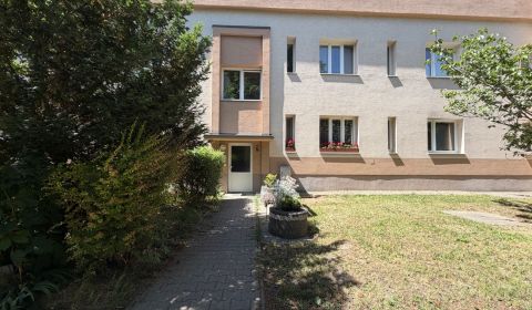Eladó 2 szobás lakás, 2 szobás lakás, Olbrachtova, Bratislava - Nové M