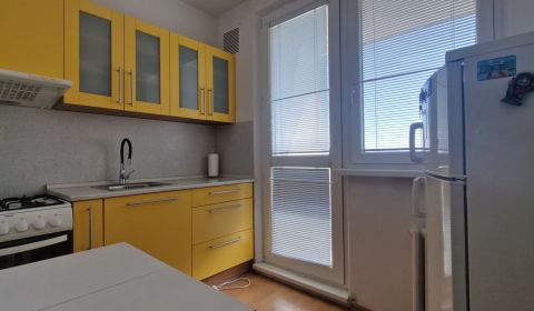 Eladó 2 szobás lakás, 2 szobás lakás, Hollého, Senec, Szlovákia