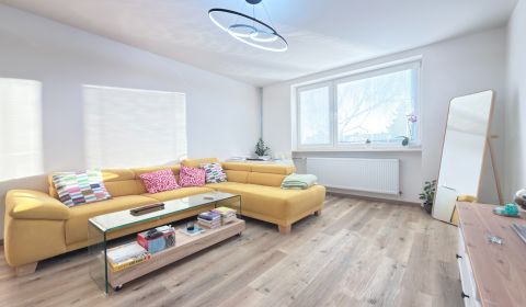 Kiadó 3 szobás lakás, 3 szobás lakás, Clementisova, Nitra, Szlovákia
