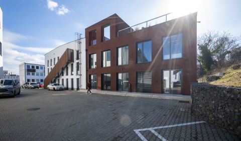 Kiadó Irodahelység, Irodahelység, Sliačska, Bratislava - Nové Mesto, S