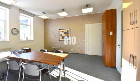 Kiadó Irodahelység, Irodahelység, Žilina, Szlovákia