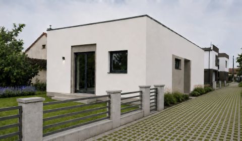 Eladó Családi ház, Családi ház, Hlavná, Malacky, Szlovákia