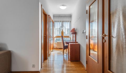 Eladó 2 szobás lakás, 2 szobás lakás, Heyrovského, Bratislava - Lamač,