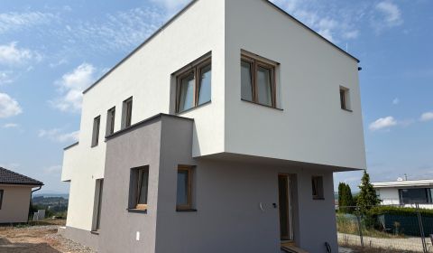 Eladó Családi ház, Családi ház, Prešov, Szlovákia