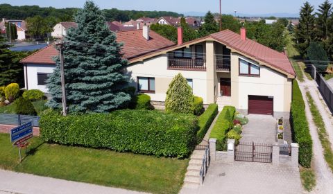 Eladó Családi ház, Családi ház, Trnavská, Trnava, Szlovákia