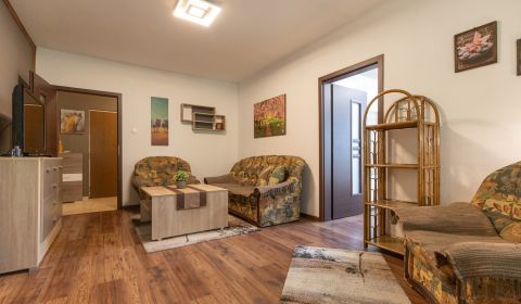 Kiadó 3 szobás lakás, 3 szobás lakás, Ondrejovova, Bratislava - Ružino