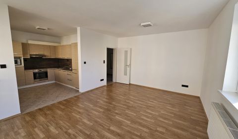 Kiadó 2 szobás lakás, 2 szobás lakás, Bulharská, Žilina, Szlovákia