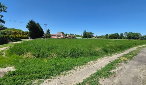 Eladó Építési telek, Építési telek, Veselé, Piešťany, Szlovákia