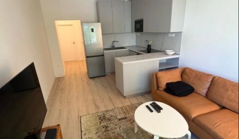 Kiadó 3 szobás lakás, 3 szobás lakás, Košická, Bratislava - Ružinov, S