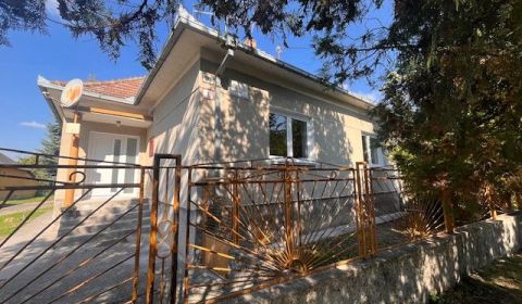 Eladó Családi ház, Családi ház, Dunajská Streda, Szlovákia