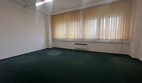 Kiadó Irodahelység, Irodahelység, Banská Bystrica, Szlovákia
