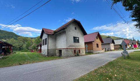 Eladó Családi ház, Családi ház, Ružomberok, Szlovákia