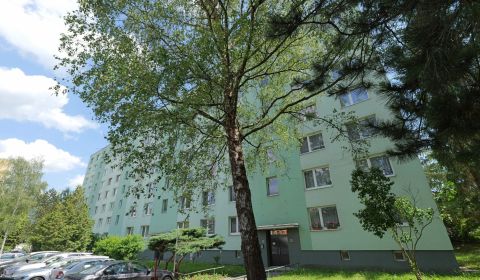 Eladó 3 szobás lakás, 3 szobás lakás, Štúrova, Považská Bystrica, Szlo