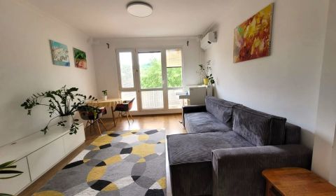 Kiadó 3 szobás lakás, 3 szobás lakás, Teplická, Bratislava - Nové Mest