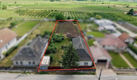 Eladó Családi ház, Családi ház, Nové Zámky, Szlovákia