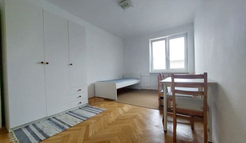 Kiadó 2 szobás lakás, 2 szobás lakás, Trebišovská, Bratislava - Ružino