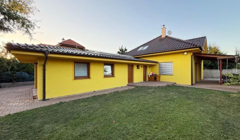 Eladó Családi ház, Családi ház, Topoľčany, Szlovákia