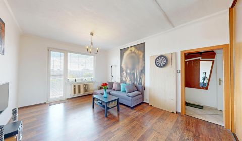 Eladó 2 szobás lakás, 2 szobás lakás, Rovníková, Bratislava - Ružinov,