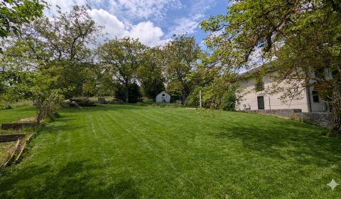 Eladó Építési telek, Építési telek, Banská Bystrica, Szlovákia