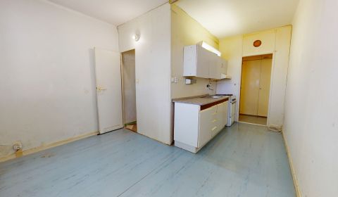 Eladó 2 szobás lakás, 2 szobás lakás, Topoľčany, Szlovákia