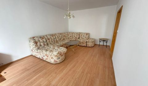 Eladó 3 szobás lakás, 3 szobás lakás, Hollého, Michalovce, Szlovákia