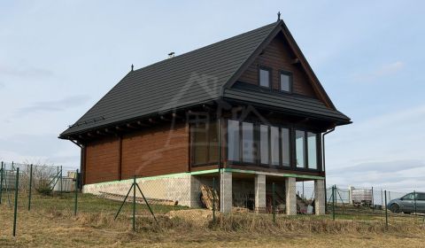 Eladó Családi ház, Családi ház, Brezno, Szlovákia