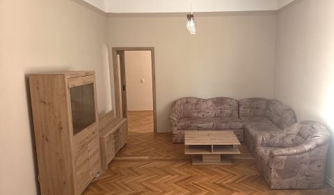 Eladó 2 szobás lakás, 2 szobás lakás, Nové Zámky, Szlovákia