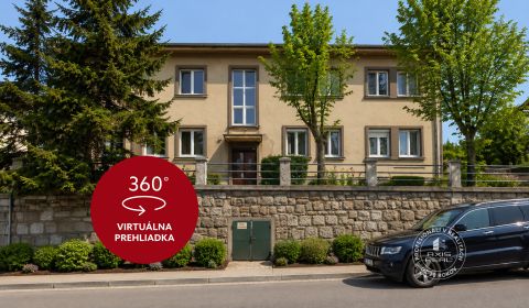 Eladó 3 szobás lakás, 3 szobás lakás, Hlavná, Bratislava - Nové Mesto,